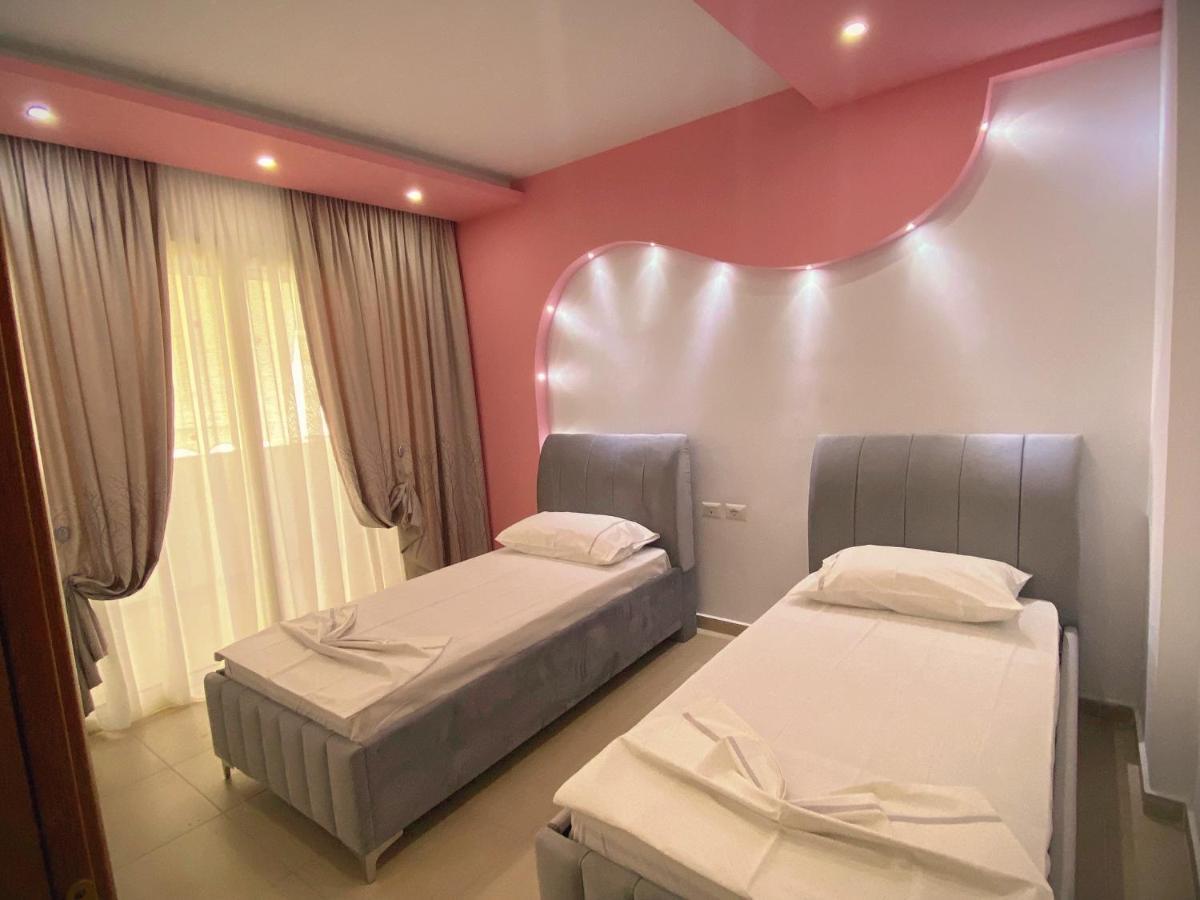 Chloe Apartament Μπεράτ Εξωτερικό φωτογραφία
