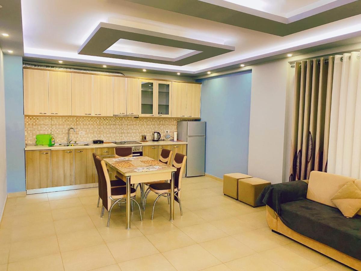 Chloe Apartament Μπεράτ Εξωτερικό φωτογραφία